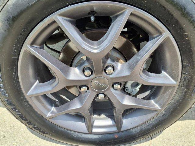 used 2021 Jeep Grand Cherokee car, priced at $26,999