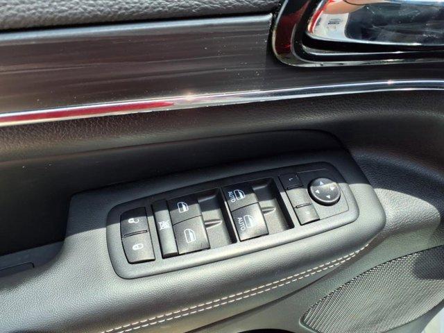 used 2021 Jeep Grand Cherokee car, priced at $26,999