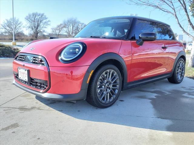 used 2025 MINI Hardtop car, priced at $34,988