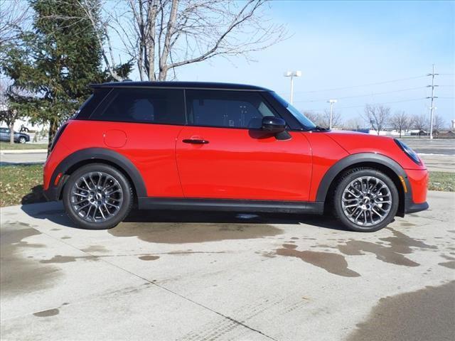 used 2025 MINI Hardtop car, priced at $34,988