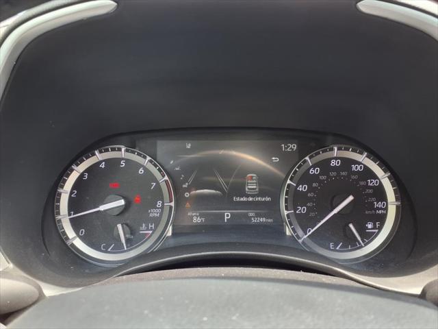 used 2022 Toyota Highlander car, priced at $39,999