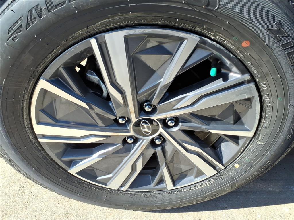 used 2023 Hyundai TUCSON Hybrid car, priced at $23,999