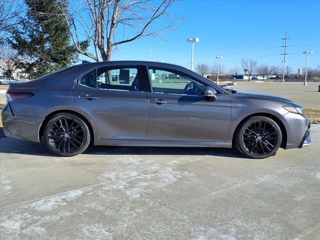 used 2021 Toyota Camry Hybrid car, priced at $25,988