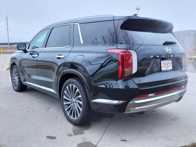 used 2023 Hyundai Palisade car, priced at $43,999