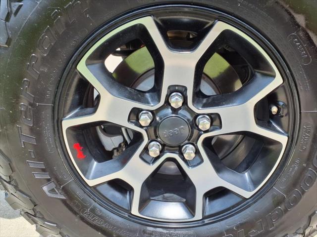 used 2018 Jeep Wrangler Unlimited car, priced at $33,999