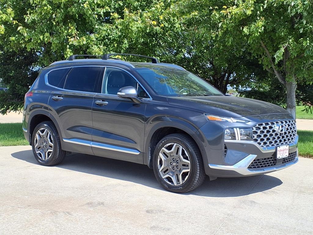 used 2022 Hyundai Santa Fe car, priced at $25,999