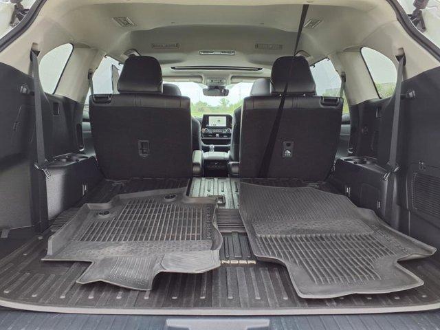 used 2023 Toyota Highlander car, priced at $38,999