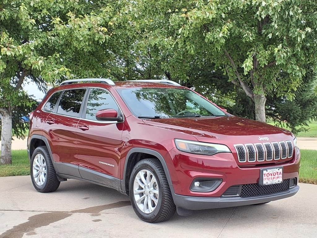 used 2019 Jeep Cherokee car, priced at $15,999