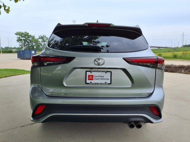 used 2024 Toyota Highlander car, priced at $45,410
