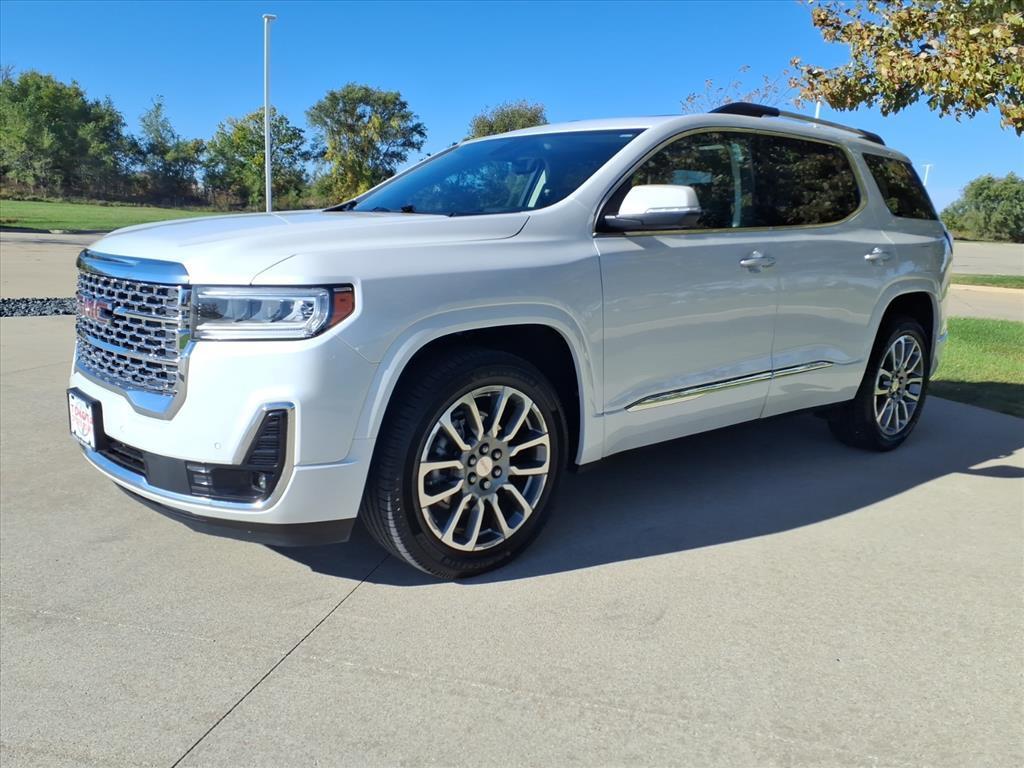used 2021 GMC Acadia car, priced at $27,999