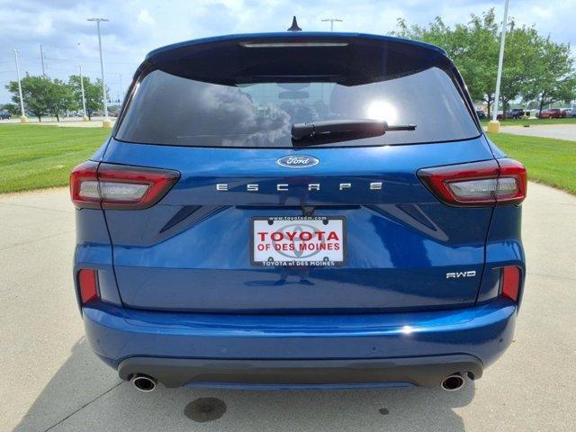 used 2023 Ford Escape car, priced at $25,999