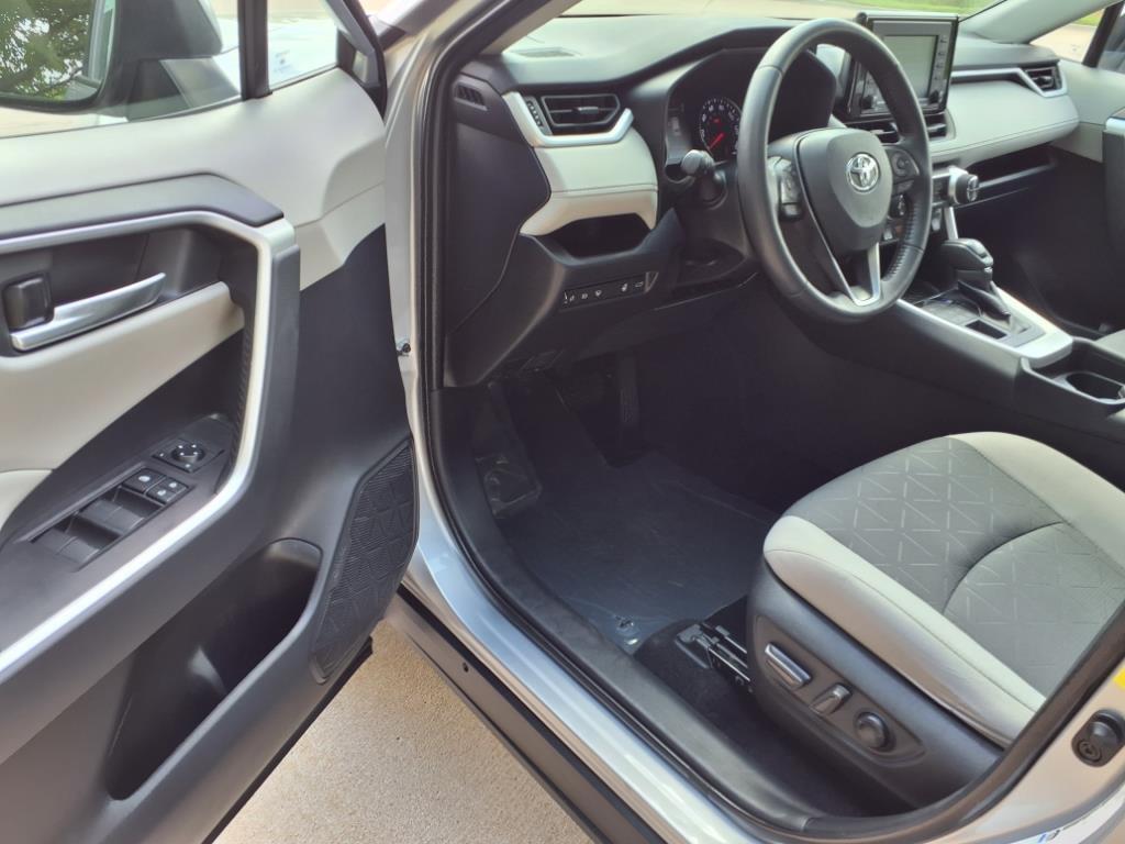 used 2020 Toyota RAV4 car, priced at $27,999