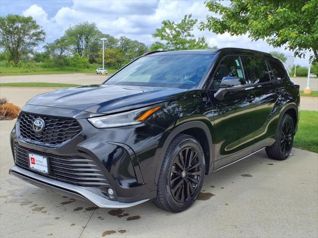 used 2024 Toyota Highlander car, priced at $46,988