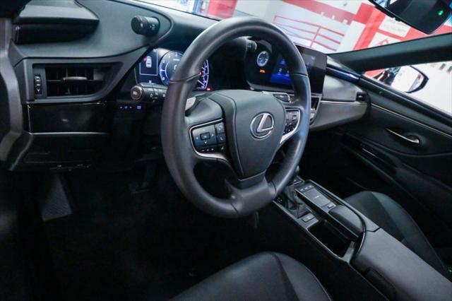 used 2022 Lexus ES 350 car, priced at $33,890