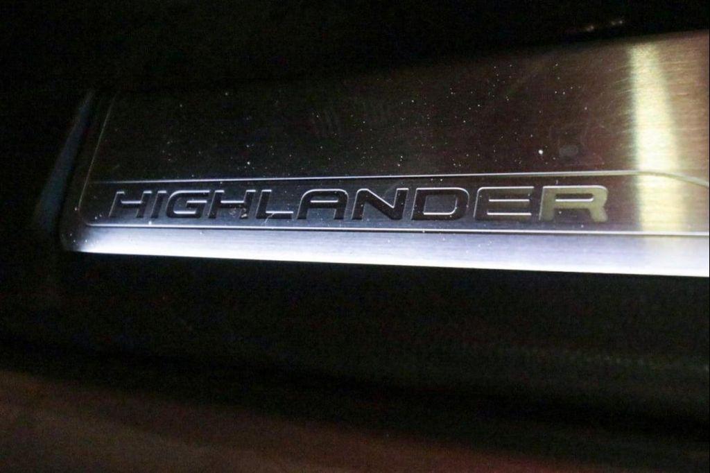 used 2021 Toyota Highlander car, priced at $33,490