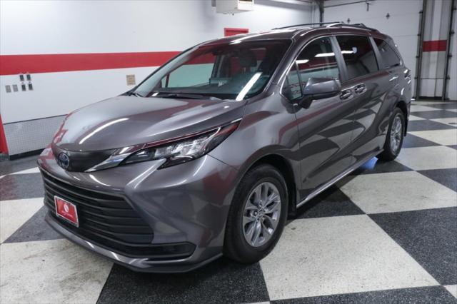 used 2023 Toyota Sienna car, priced at $35,990