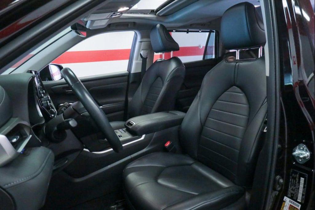 used 2022 Toyota Highlander car, priced at $33,590