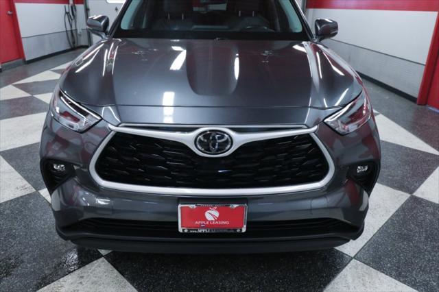 used 2021 Toyota Highlander car, priced at $26,990