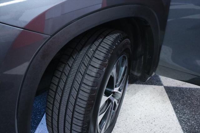 used 2021 Toyota Highlander car, priced at $26,990