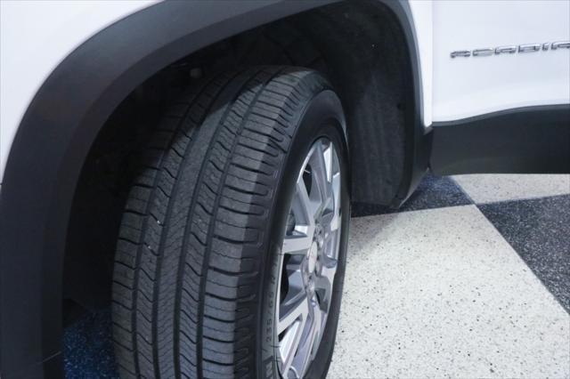 used 2021 GMC Acadia car, priced at $22,990