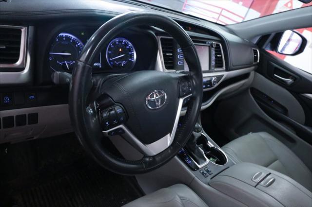 used 2019 Toyota Highlander car, priced at $22,890