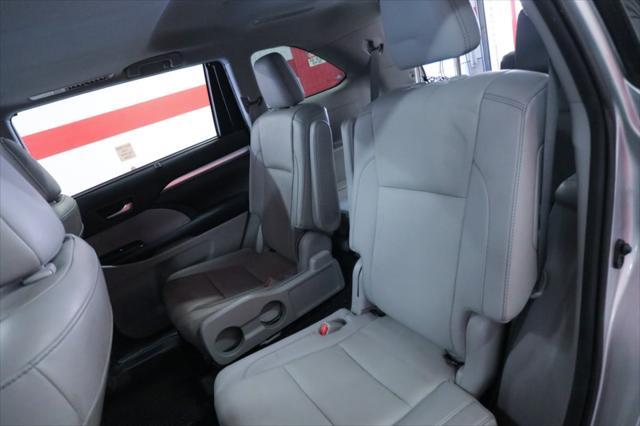 used 2019 Toyota Highlander car, priced at $22,890