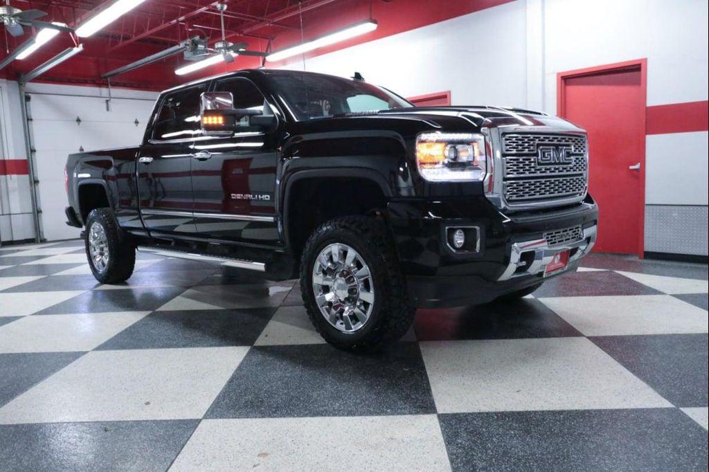 used 2019 GMC Sierra 2500 car, priced at $45,990