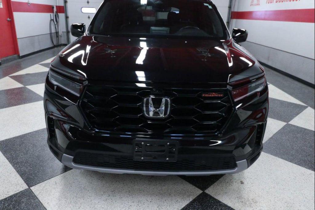 used 2024 Honda Pilot car, priced at $41,490