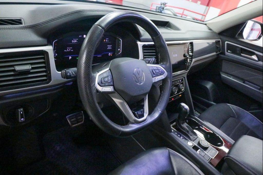used 2023 Volkswagen Atlas car, priced at $35,990