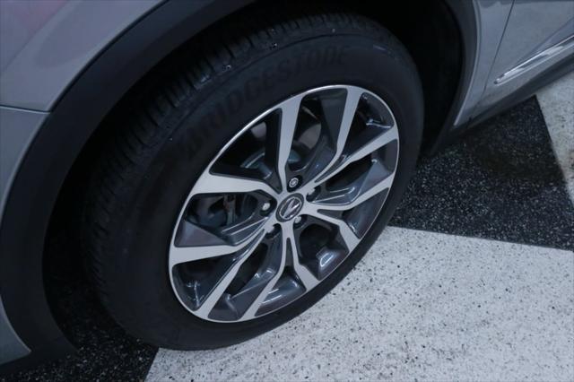 used 2024 Acura MDX car, priced at $47,490