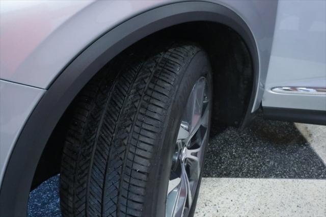 used 2024 Acura MDX car, priced at $47,490