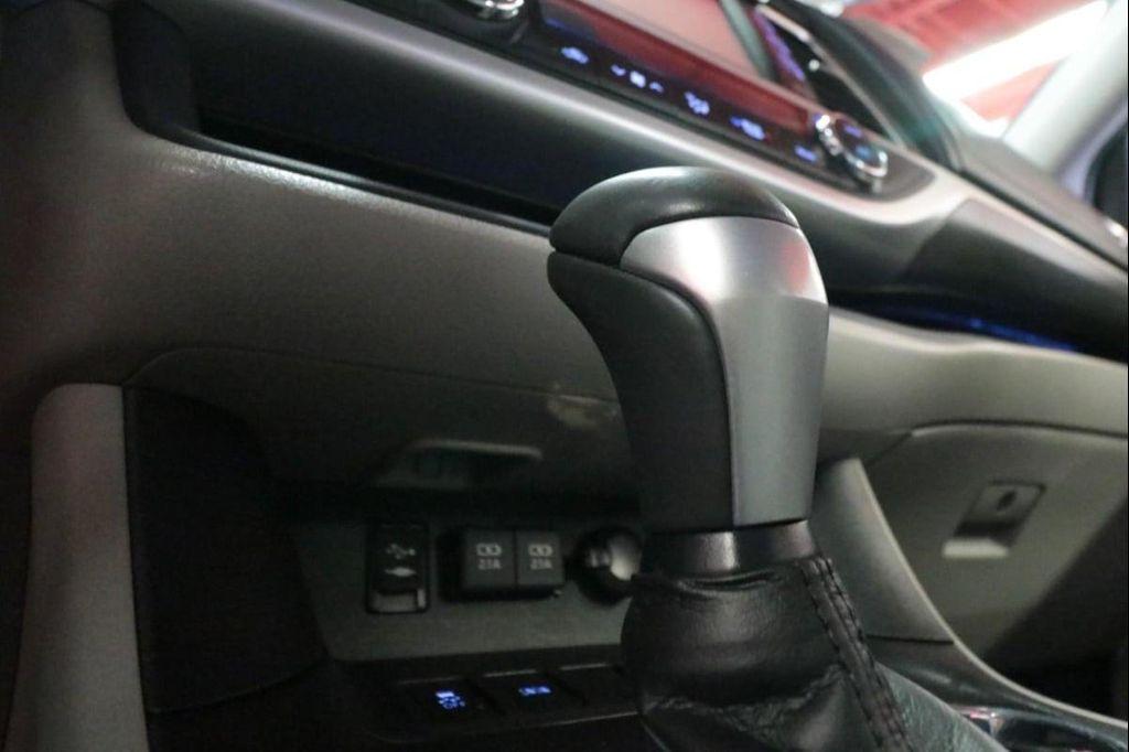 used 2019 Toyota Highlander car, priced at $29,990