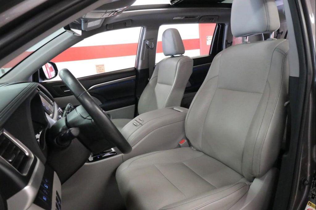 used 2019 Toyota Highlander car, priced at $29,990