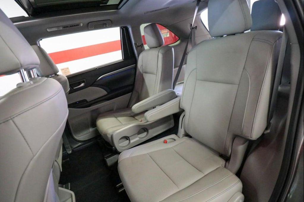used 2019 Toyota Highlander car, priced at $29,990