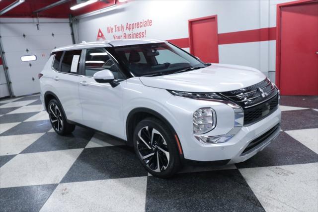used 2024 Mitsubishi Outlander car, priced at $27,990