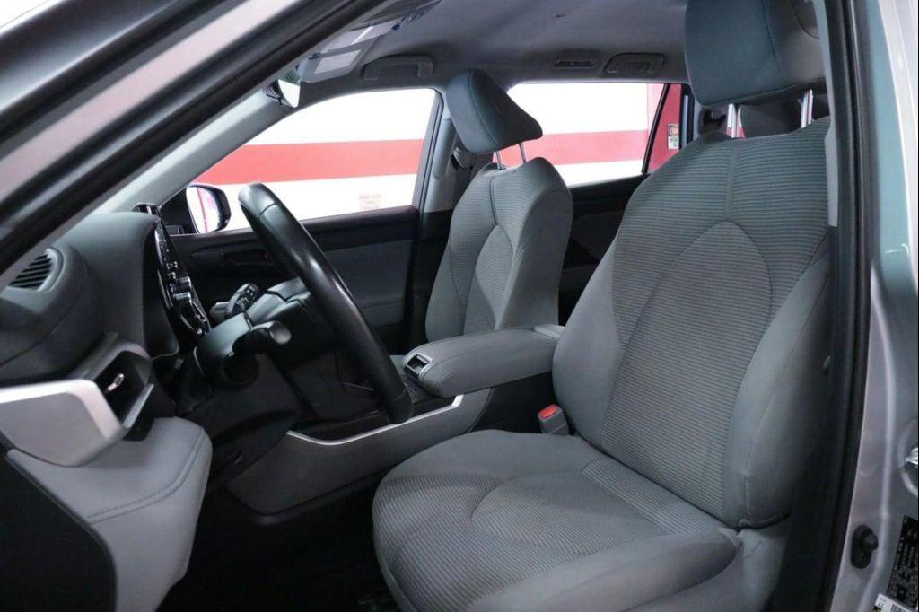 used 2022 Toyota Highlander car, priced at $29,790