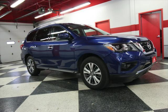 used 2020 Nissan Pathfinder car, priced at $18,990