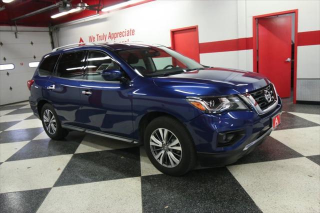 used 2020 Nissan Pathfinder car, priced at $18,990