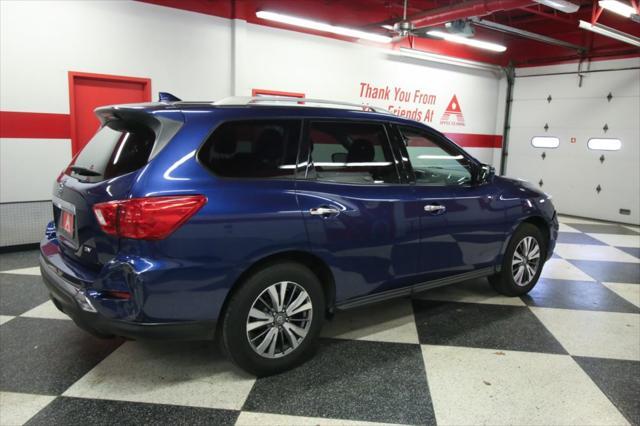 used 2020 Nissan Pathfinder car, priced at $18,990