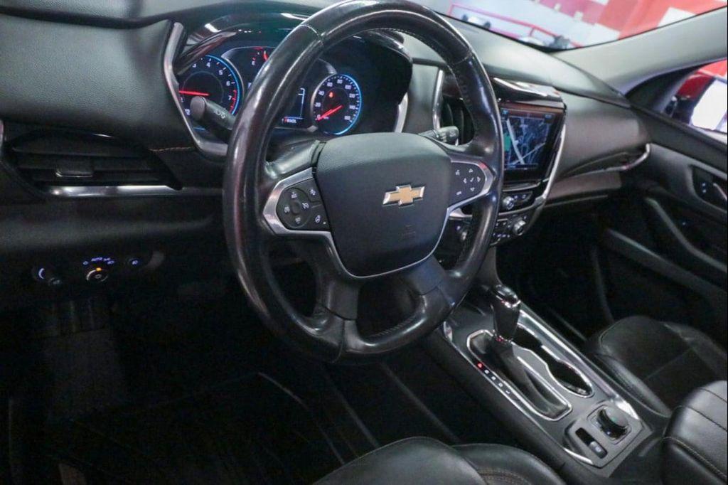 used 2018 Chevrolet Traverse car, priced at $17,990