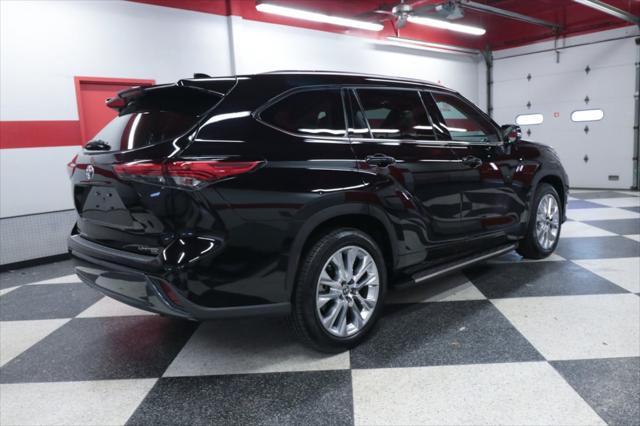 used 2022 Toyota Highlander car, priced at $38,990