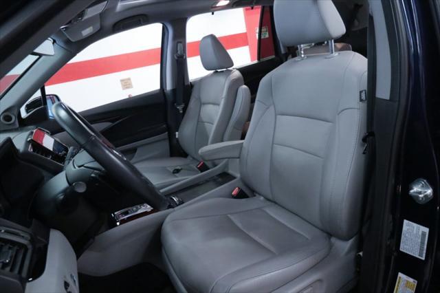 used 2022 Honda Pilot car, priced at $37,990