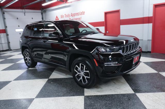 used 2024 Jeep Grand Cherokee car, priced at $38,990