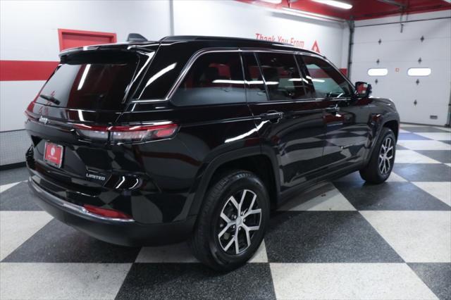 used 2024 Jeep Grand Cherokee car, priced at $38,990