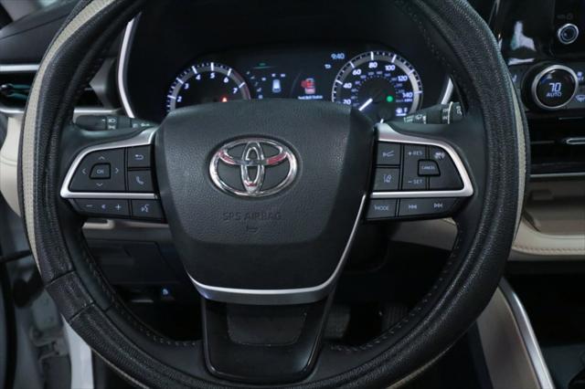 used 2023 Toyota Highlander car, priced at $38,990