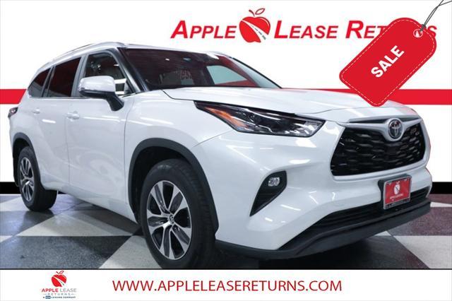 used 2023 Toyota Highlander car, priced at $38,990