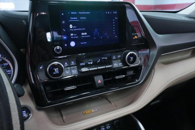 used 2023 Toyota Highlander car, priced at $38,990