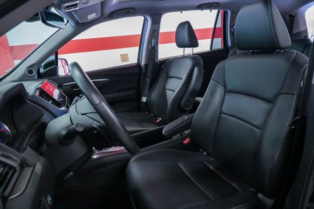 used 2022 Honda Pilot car, priced at $32,790