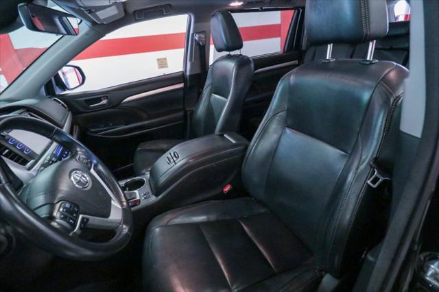 used 2017 Toyota Highlander car, priced at $19,990