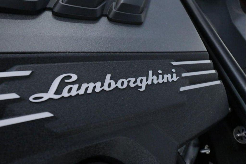 used 2025 Lamborghini Urus car, priced at $349,990